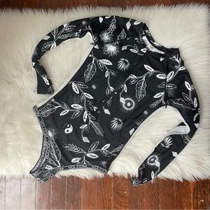 VOLCOM Rash Guard One Piece Swimsuit NWOT